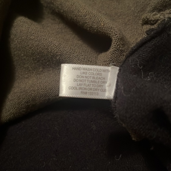 Lisa Todd Block Shock Colorblock Crewneck Cashmere Sweater - Picture 15 of 15